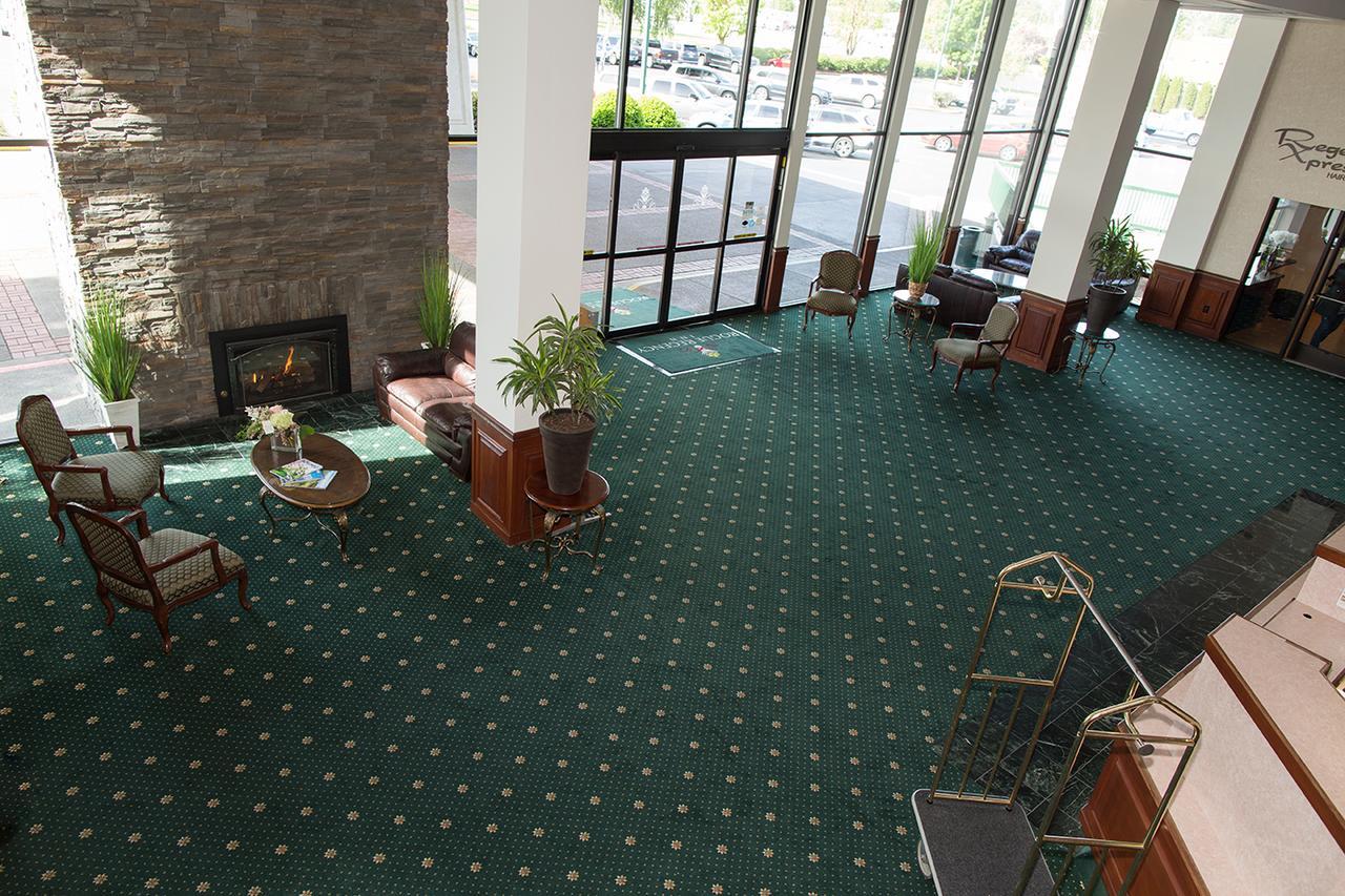 Rogue Regency Inn & Suites Medford Exteriér fotografie